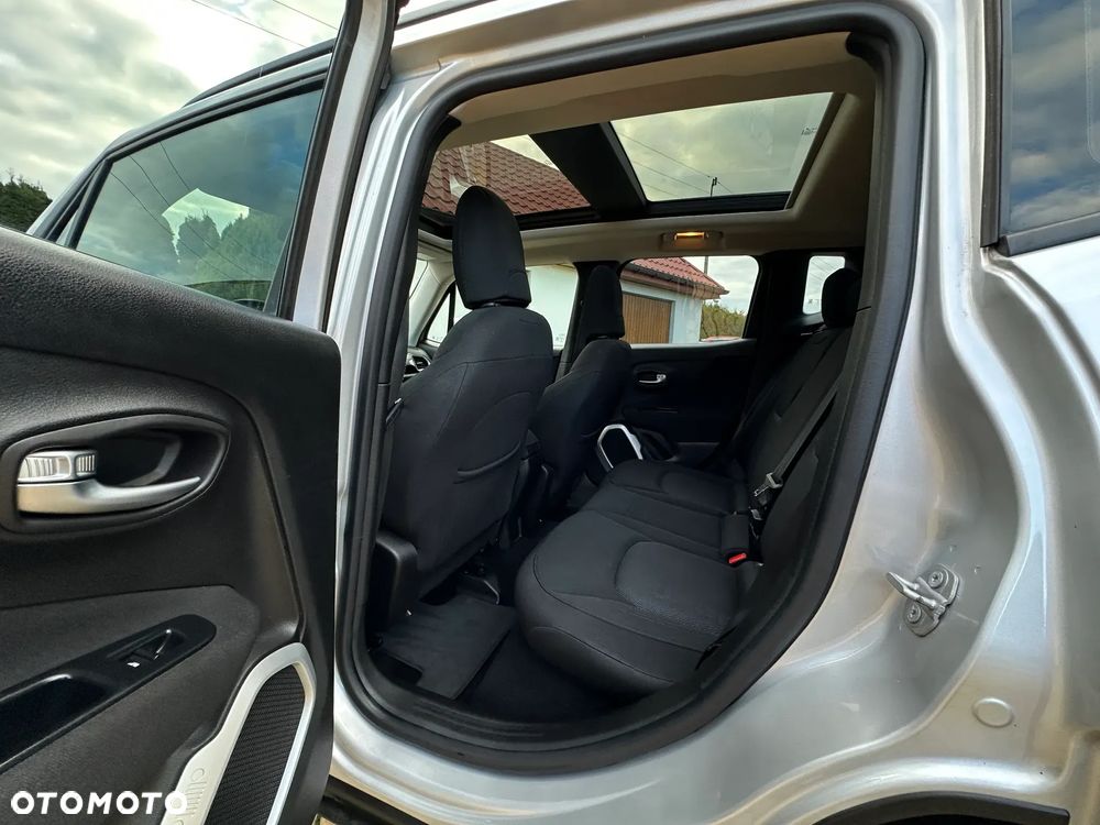 Jeep Renegade 1.4 MultiAir Limited - 22