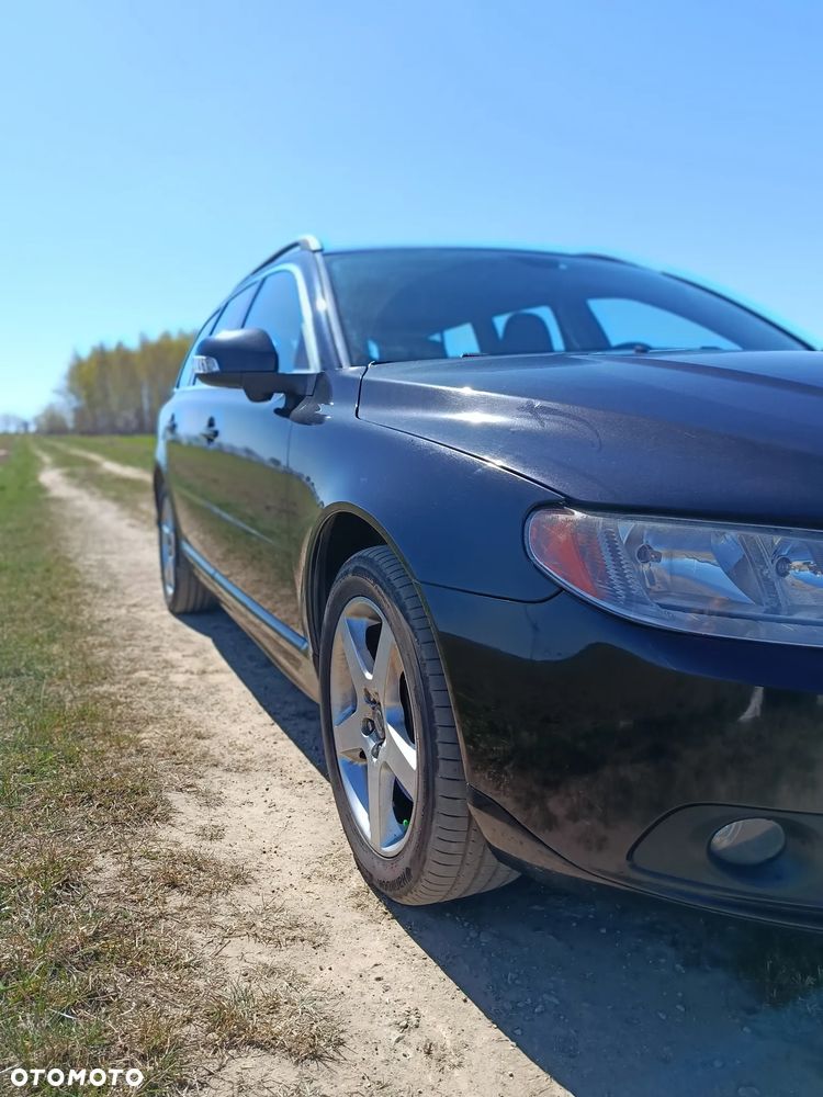 Volvo V70 2.5T Momentum - 8