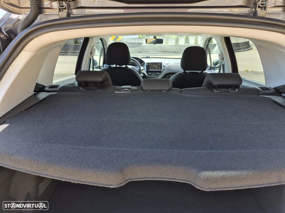 Peugeot 2008 1.2 PureTech Style - 21