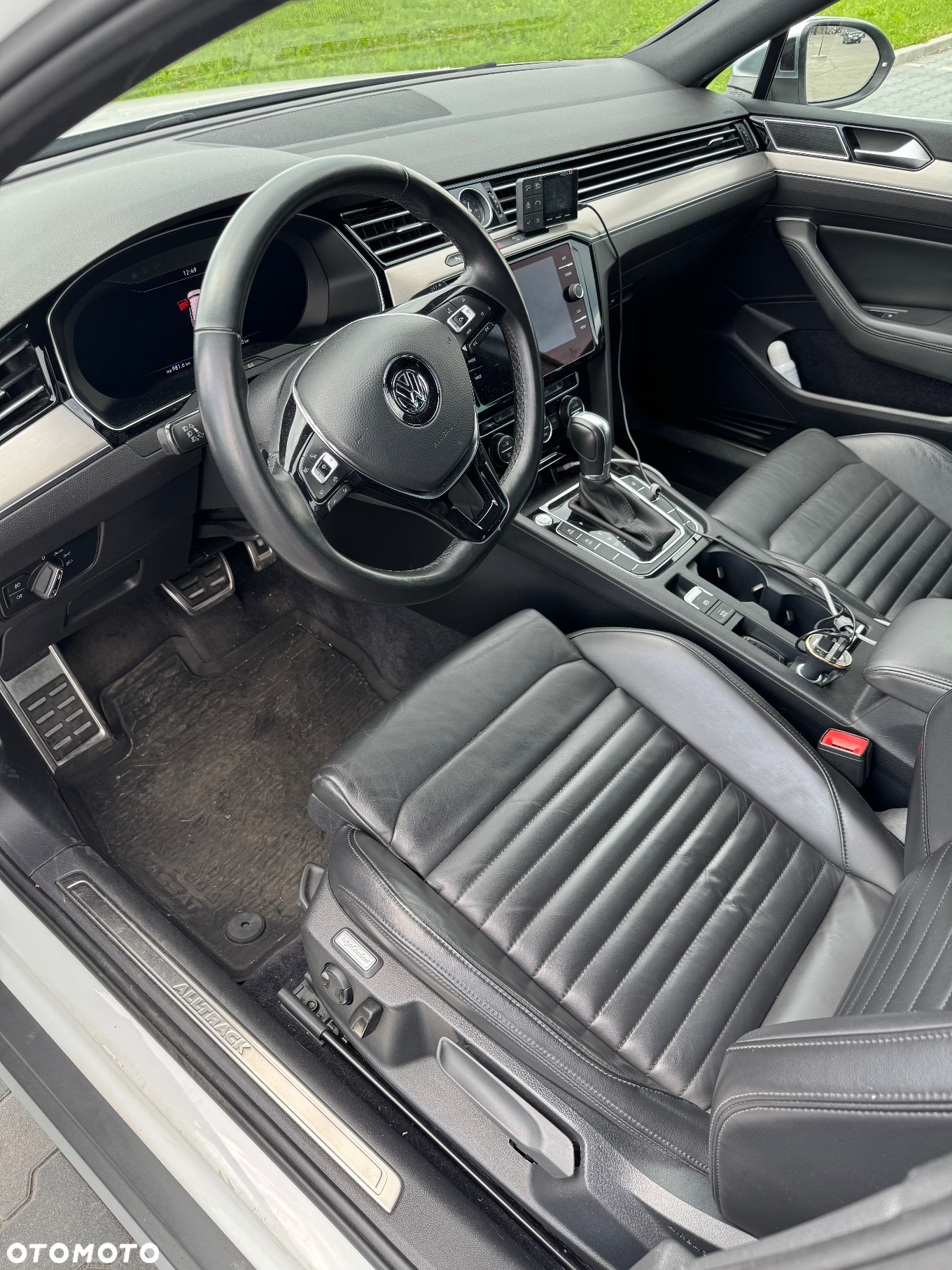 Volkswagen Passat Alltrack 2.0 TDI SCR 4Motion DSG - 14