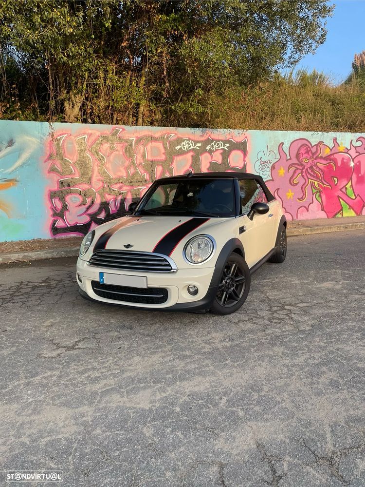 MINI Cabrio Cooper D - 19