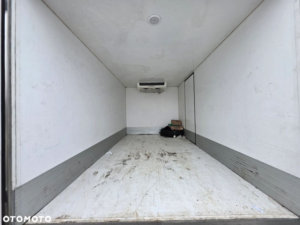 Iveco Daily 35s-17 Chłodnia/Mrożnia  3.0 HPI ! Super Stan ! Bez Korozji  ! Z Włoch  ! - 9