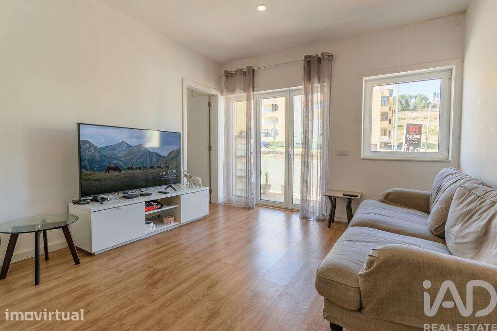 Apartamento T2 em Nazaré - Grande imagem: 3/24