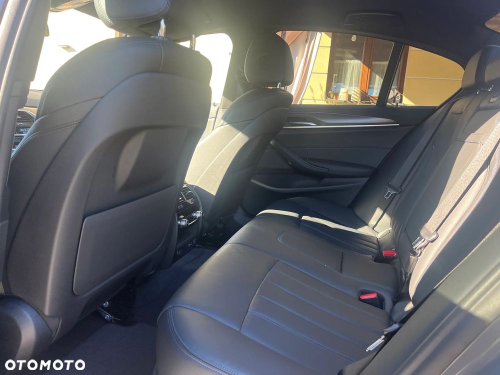 BMW Seria 5 530d M Sport Edition - 5