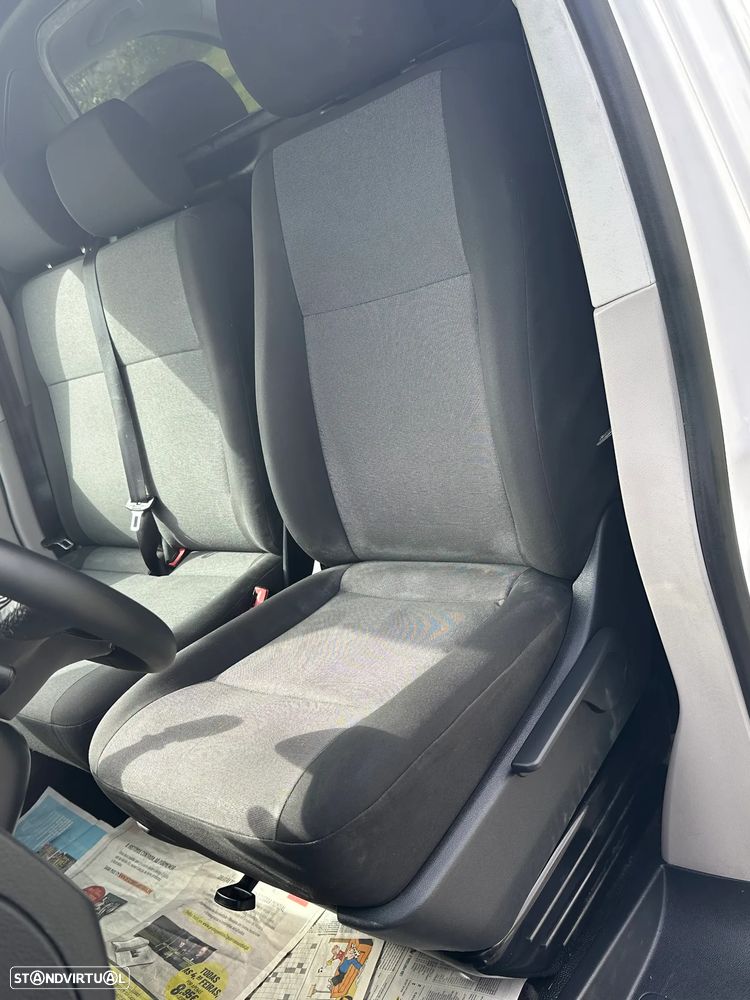 VW TRANSPORTER 2.0 TDI  IVA DESCRIMINADO - 16