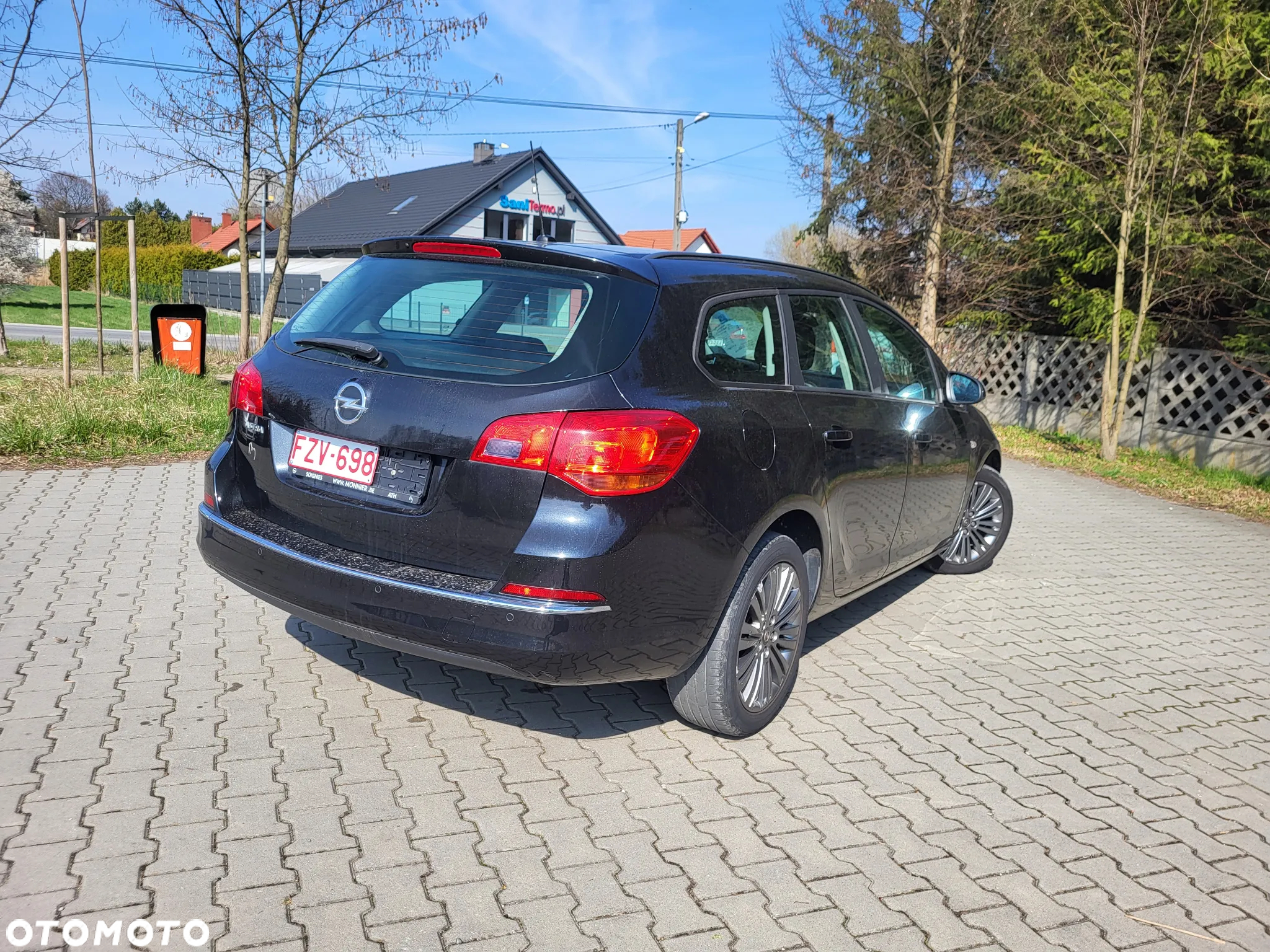 Opel Astra IV 1.4 T Cosmo - 13