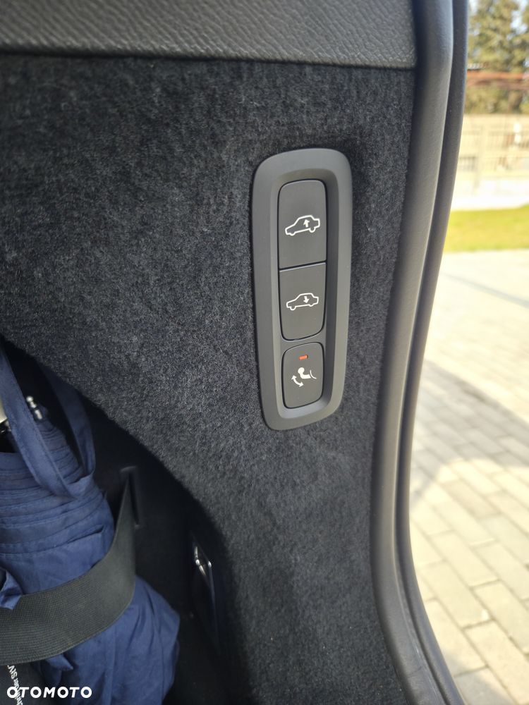 Volvo XC 90 B5 D AWD Geartronic Inscription - 12