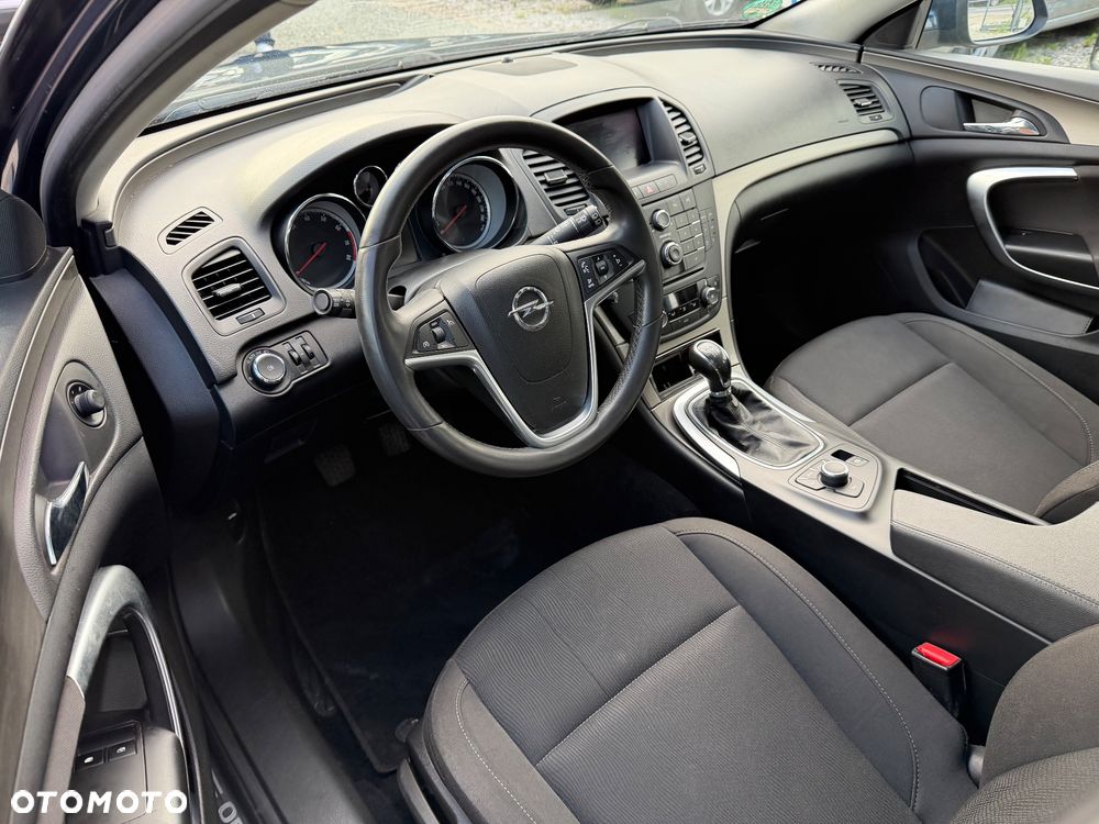 Opel Insignia 2.0 Turbo Edition - 35