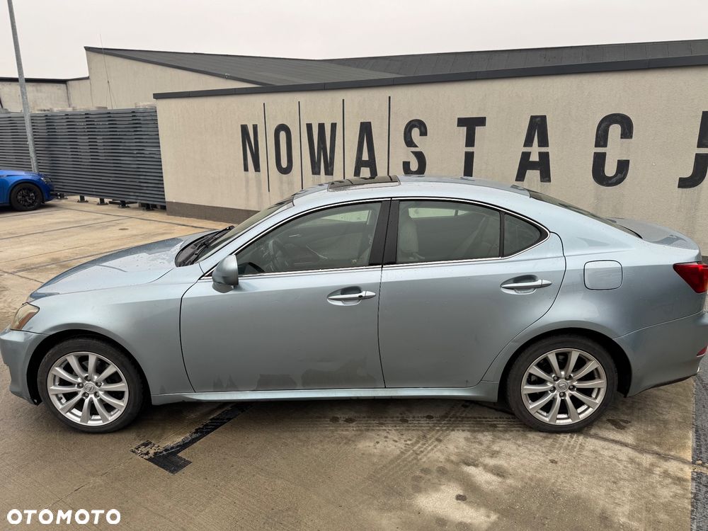 Lexus IS 250 - 6