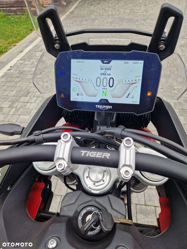 Triumph Tiger - 7