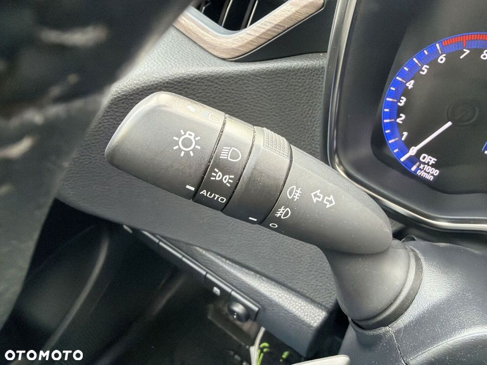 Toyota Corolla 2.0 Hybrid Trek - 21