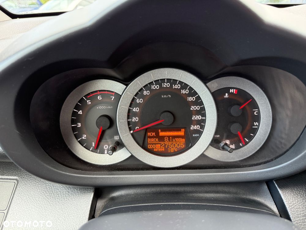 Toyota RAV4 2.2 D-4D 4x4 Team - 16