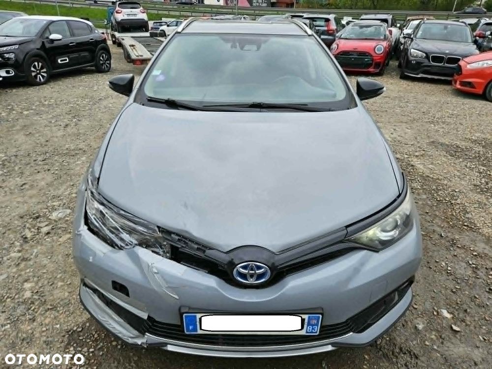 Toyota Auris - 13