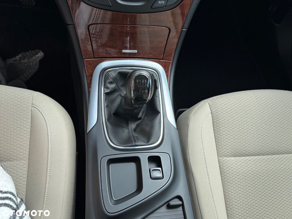 Opel Insignia 1.6 CDTI Sports Tourer ecoFLEXStart/Stop Business Edition - 19