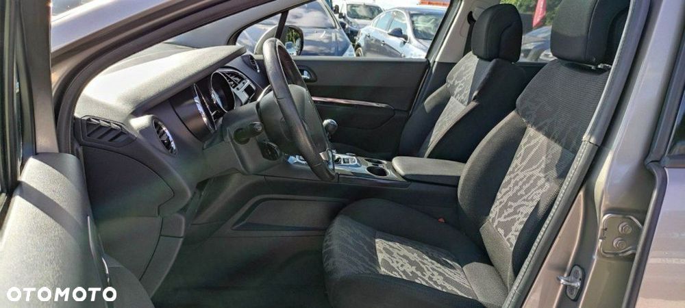 Peugeot 3008 HDi 150 Active - 26