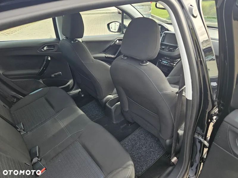 Peugeot 208 1.6 VTi Allure - 8