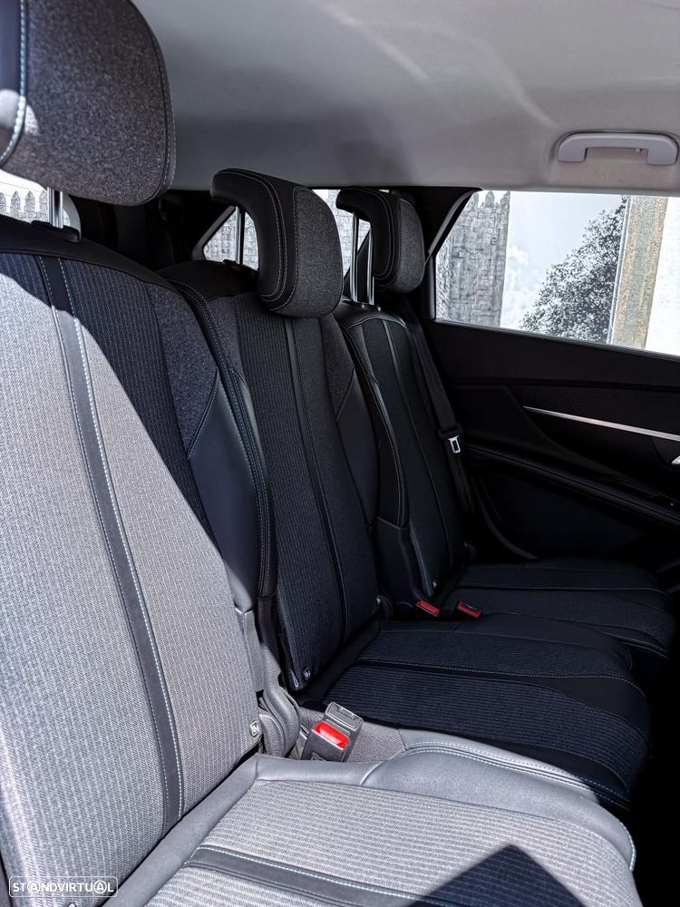 Peugeot 5008 1.5 BlueHDi Allure Pack EAT8 - 13