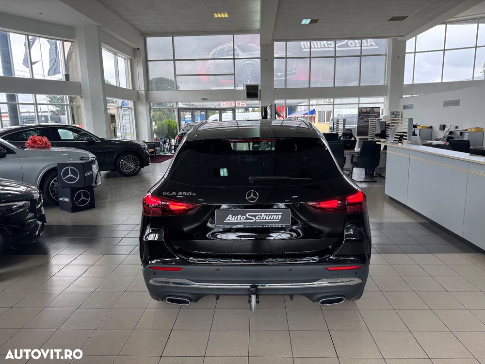 Mercedes-Benz GLA 250 e - 7