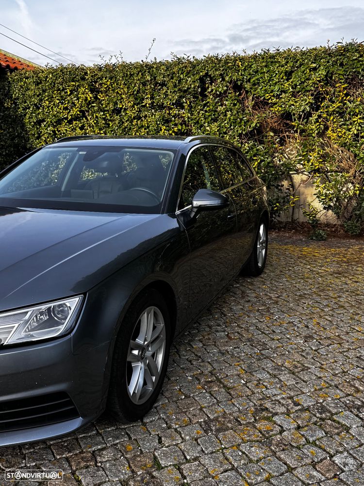 Audi A4 Avant 2.0 TDI Advance S tronic - 34