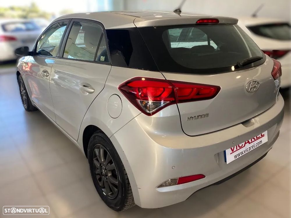 Hyundai i20 1.2 Access Plus - 6