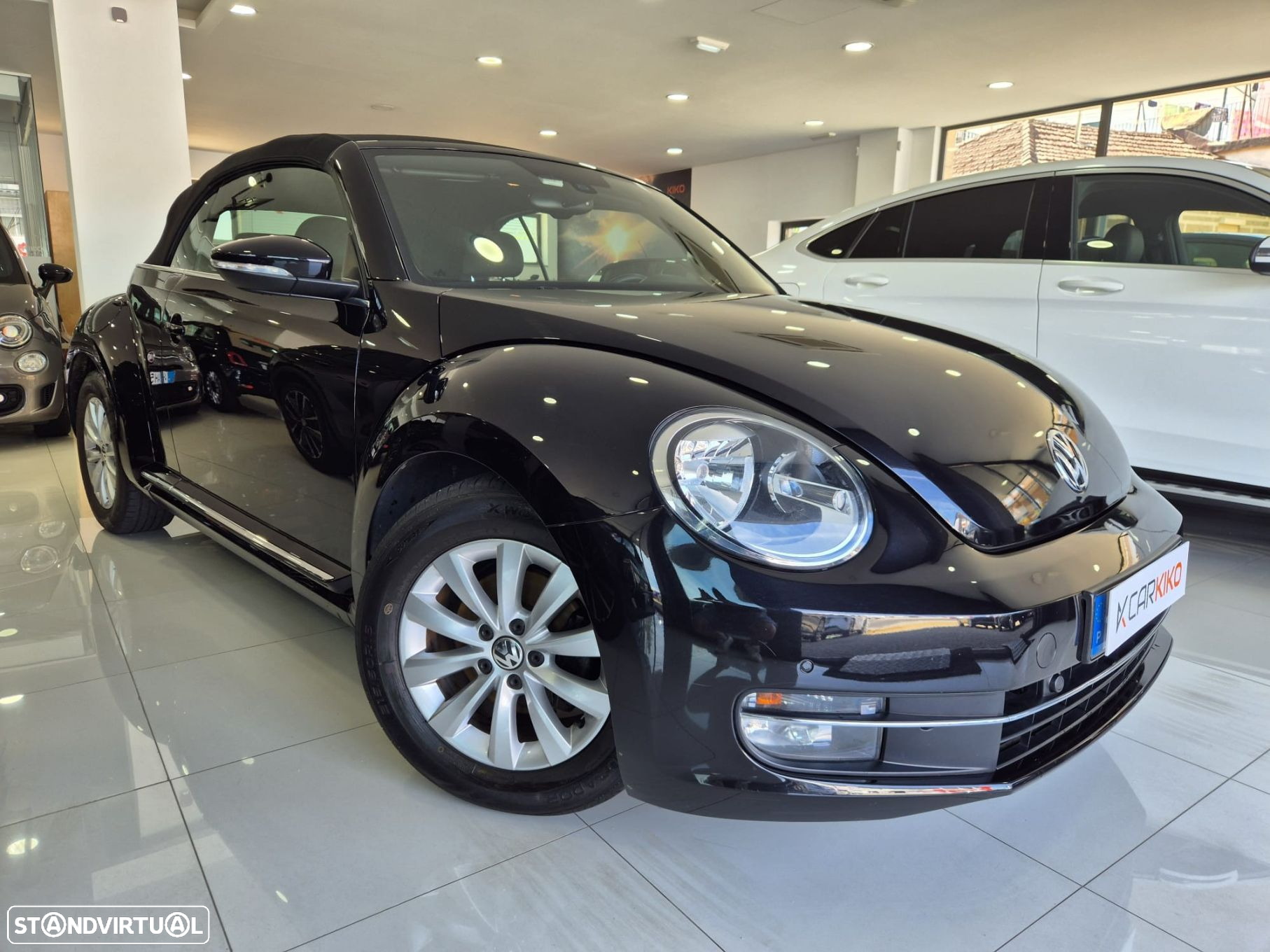 VW New Beetle Cabriolet The 1.2 TSI BlueMotion Exclusive Design - 4