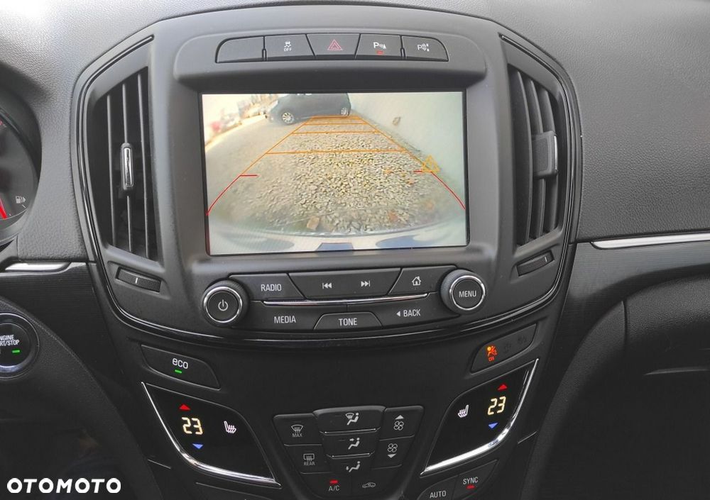 Opel Insignia - 16