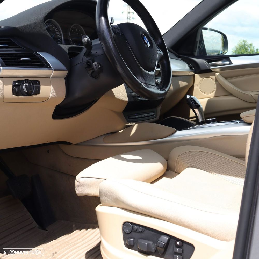 BMW X6 xDrive40d - 13