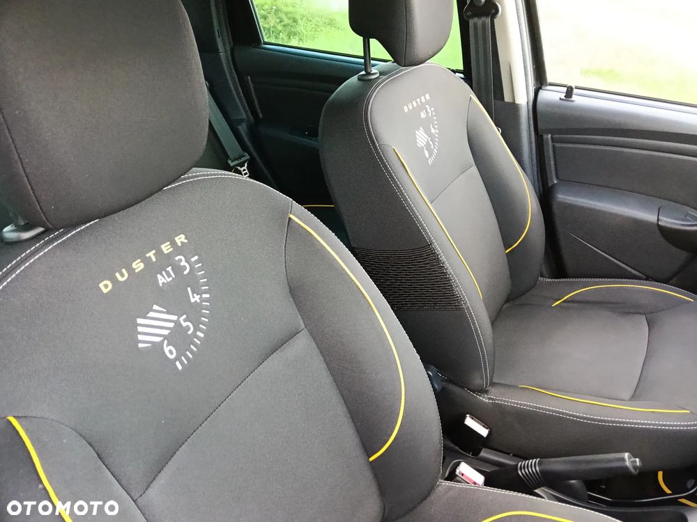 Dacia Duster 1.2 TCe Celebration - 10