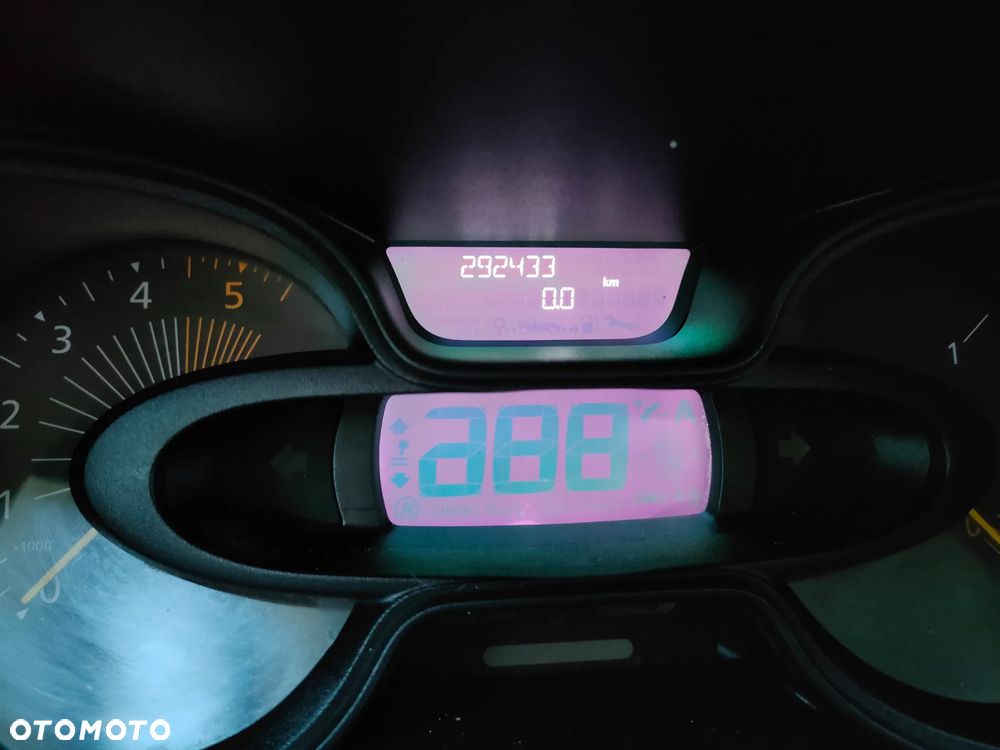 Renault TRAFIC  2016r 1,6 DCI 120KM BEZ ADBLUE L2H1LONG BRUTTO VAT 23% KLIMA - 12