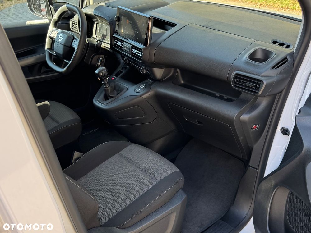 Toyota Proace City Verso 1.5 D-4D Business - 13