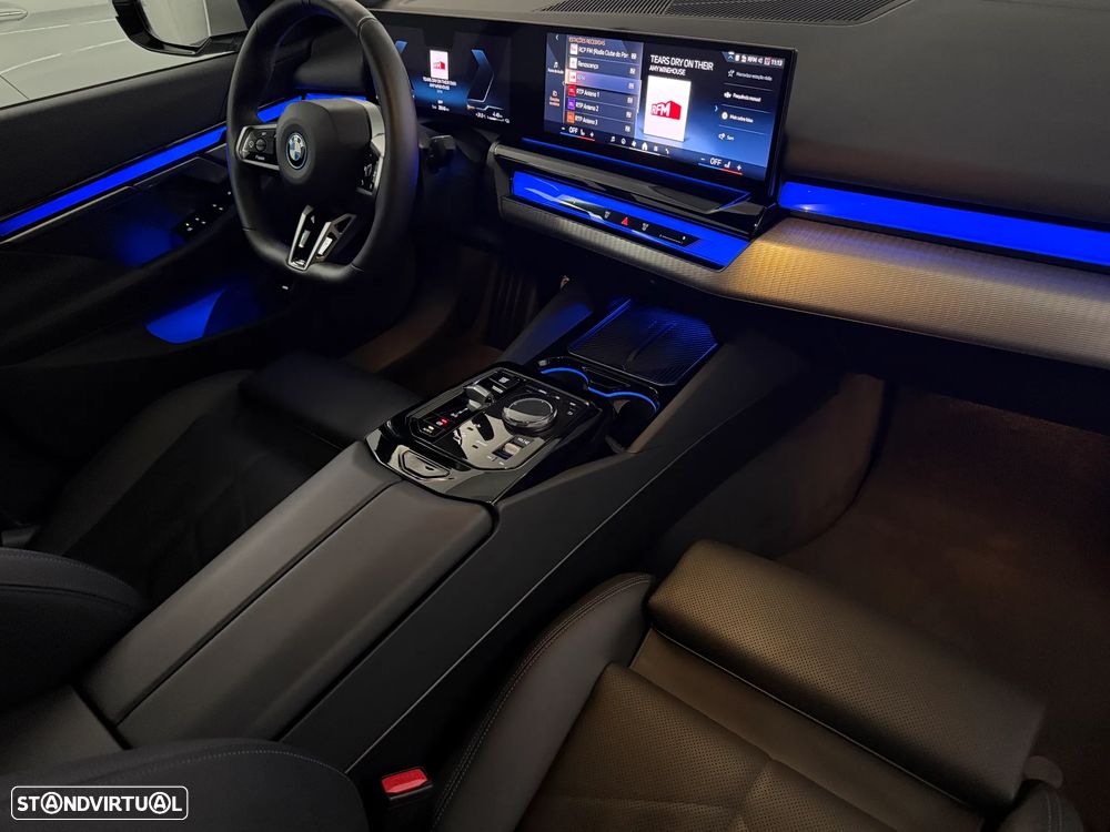 BMW 530 e Pack Desportivo M Pro - 24