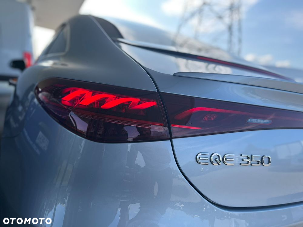 Mercedes-Benz EQE 350 89kWh Electric Art - 40