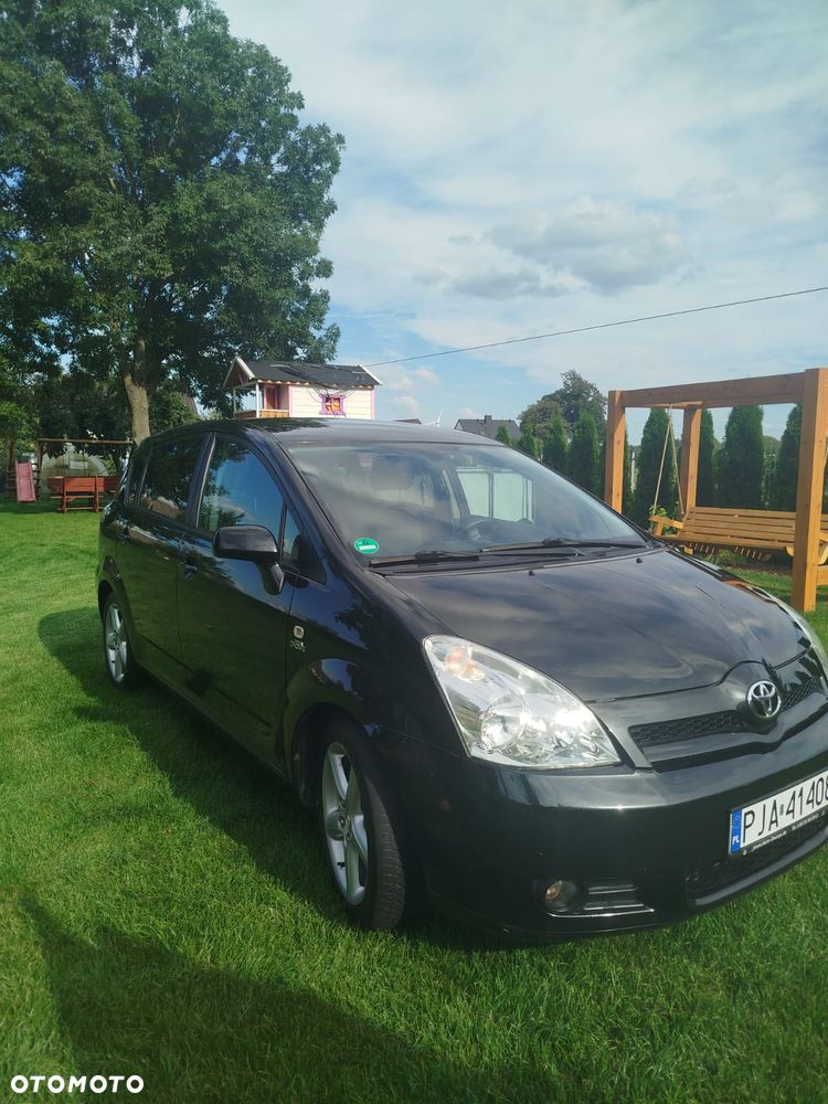 Toyota Corolla Verso - 1