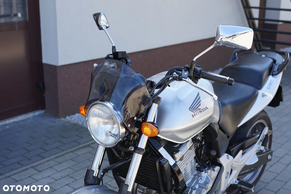 Honda CBF - 31