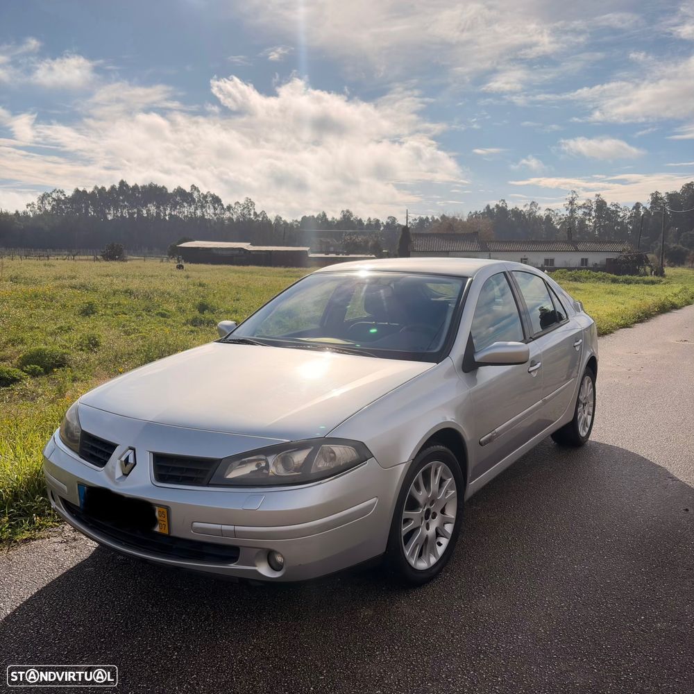 Renault Laguna 1.9 dCi Privilege - 1