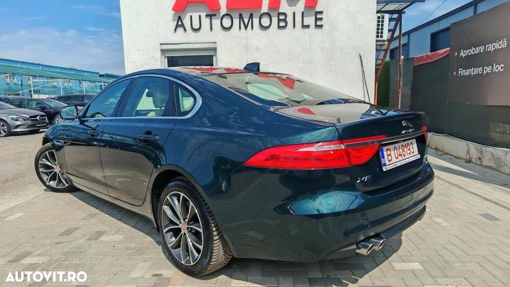 Jaguar XF 20d AWD Aut. Prestige - 9
