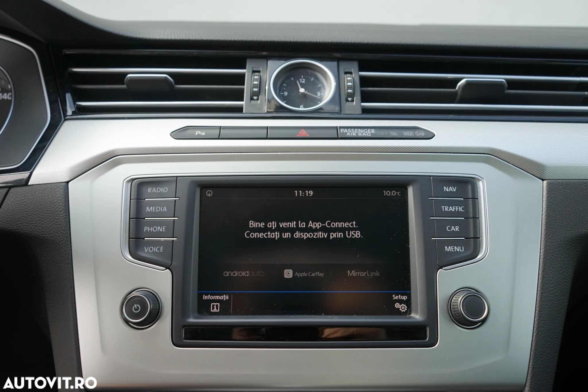 Volkswagen Passat Variant 2.0 TDI DSG Comfortline - 25
