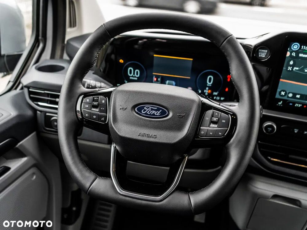 Ford Transit Custom - 10