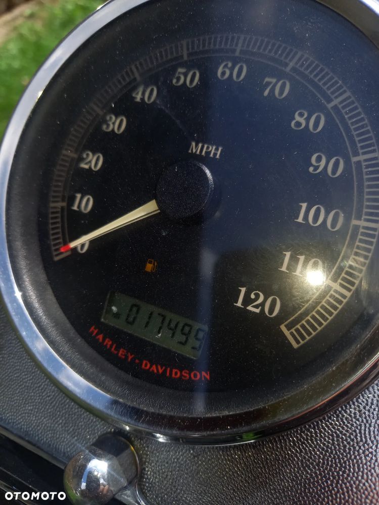 Harley-Davidson Softail Heritage Classic - 13