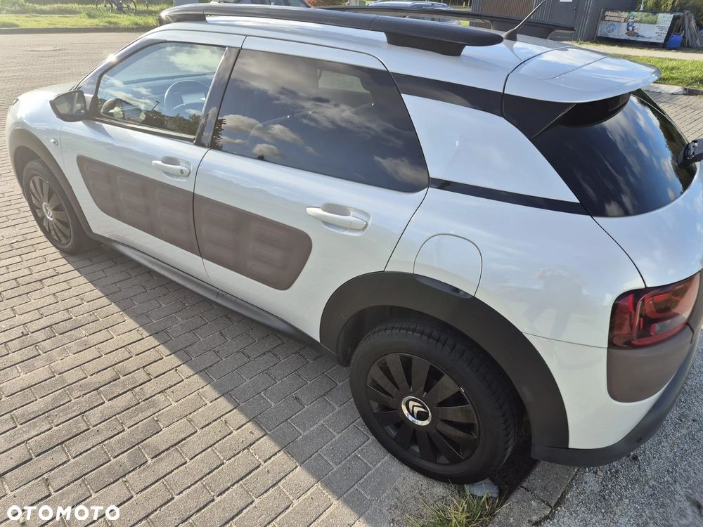 Citroën C4 Cactus 1.2 PureTech MoreLife - 2