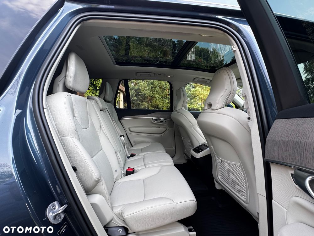 Volvo XC 90 - 20