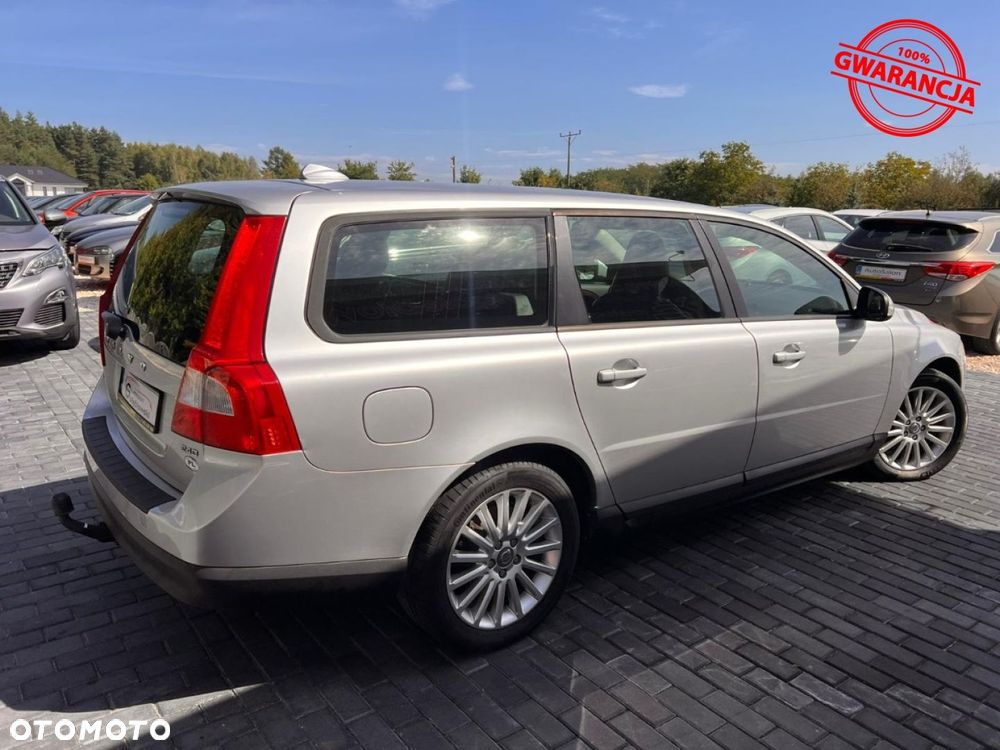 Volvo V70 2.4D Momentum - 12
