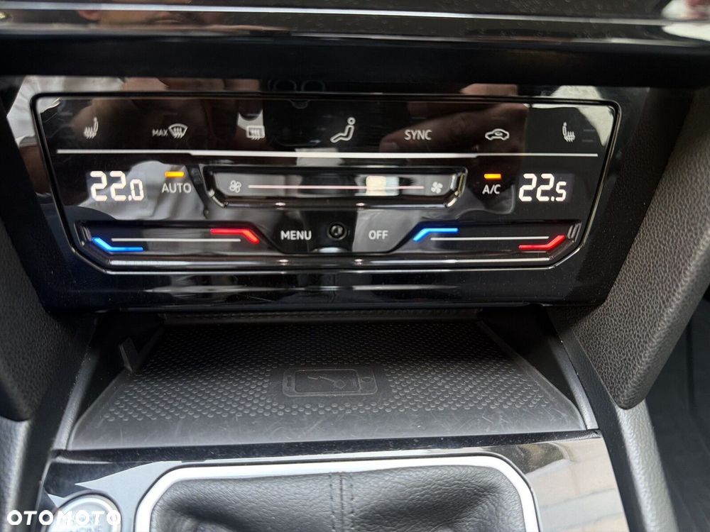 Volkswagen Passat Variant 2.0 TDI EVO Business - 29
