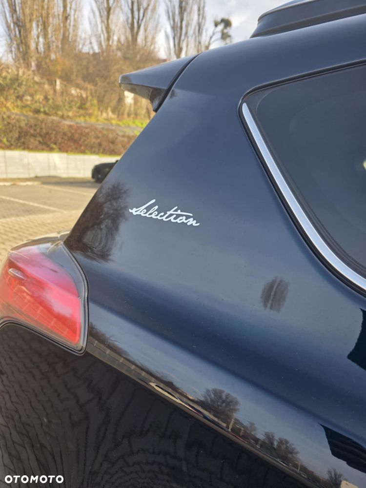 Toyota RAV4 Hybrid Selection 4x2 - 10