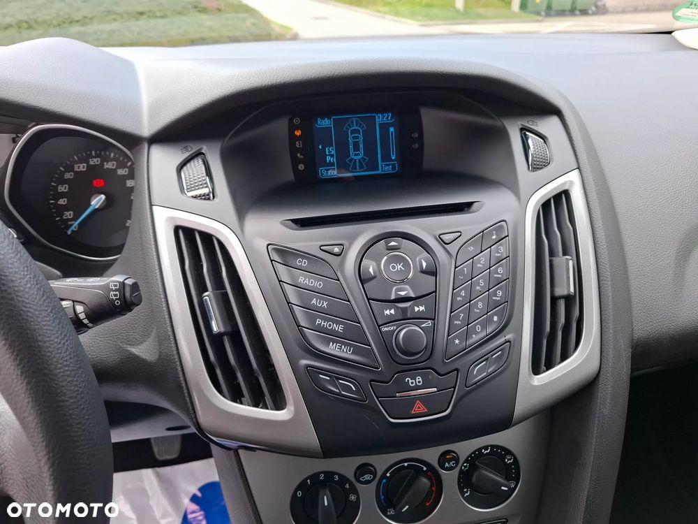 Ford Focus 1.6 Gold X (Trend) - 33