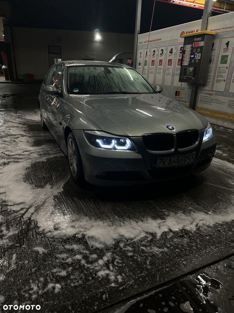 BMW Seria 3 - 1