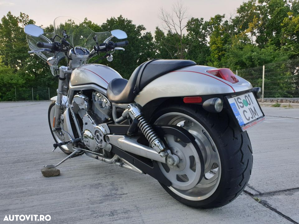 Harley-Davidson V-Rod - 6