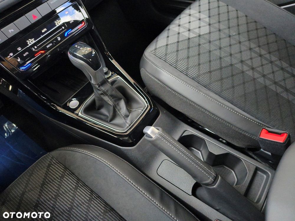 Volkswagen T-Cross 1.0 TSI R-Line Plus DSG - 24