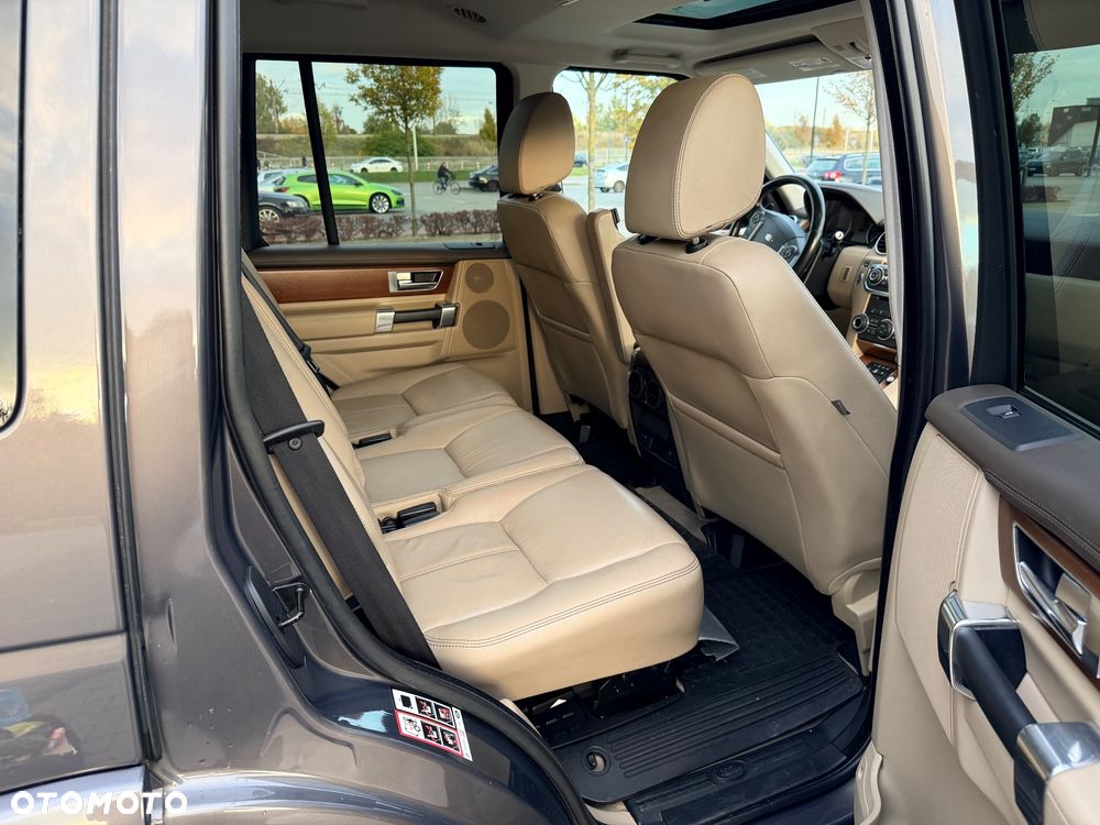 Land Rover Discovery ver-3-0-v6-sc-landmark - 14