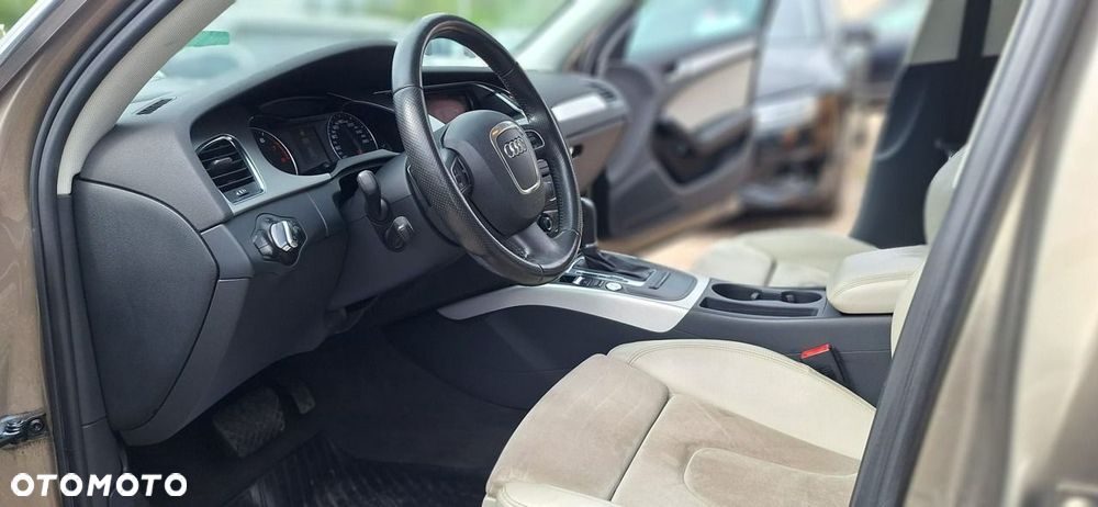 Audi A4 Allroad - 10